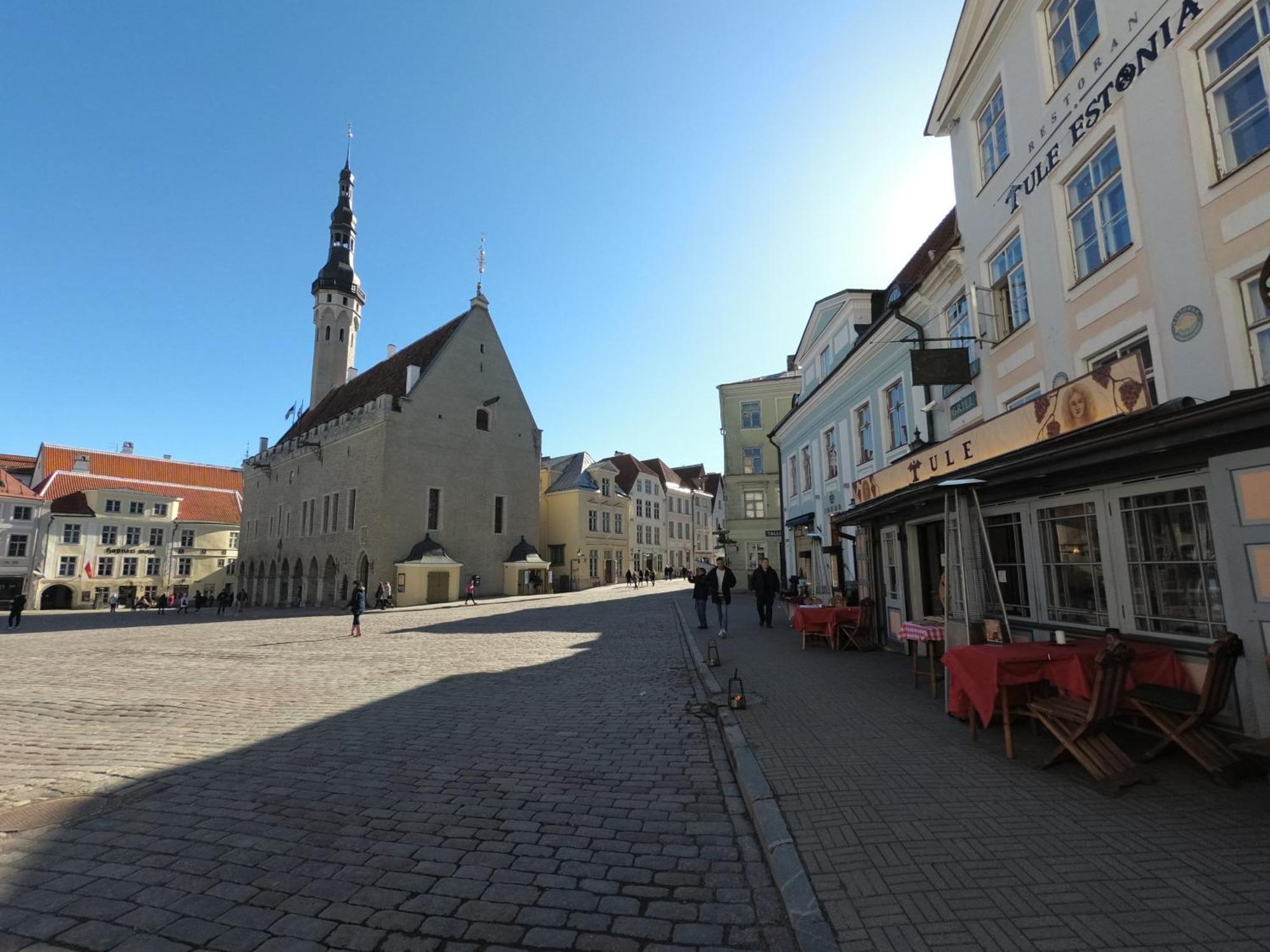 Urban Escape In Tallinn'S Heart Buitenkant foto