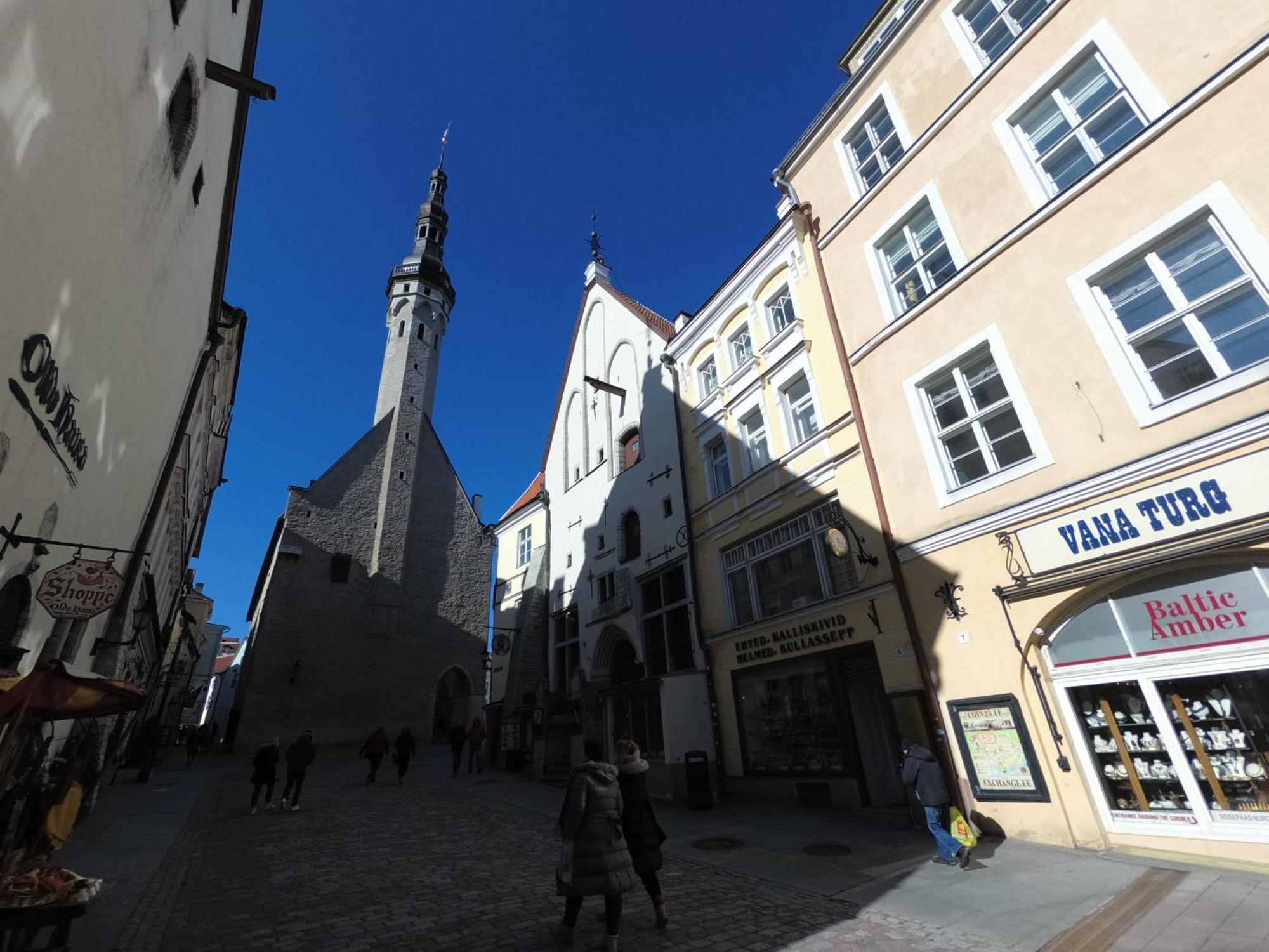 Urban Escape In Tallinn'S Heart Buitenkant foto