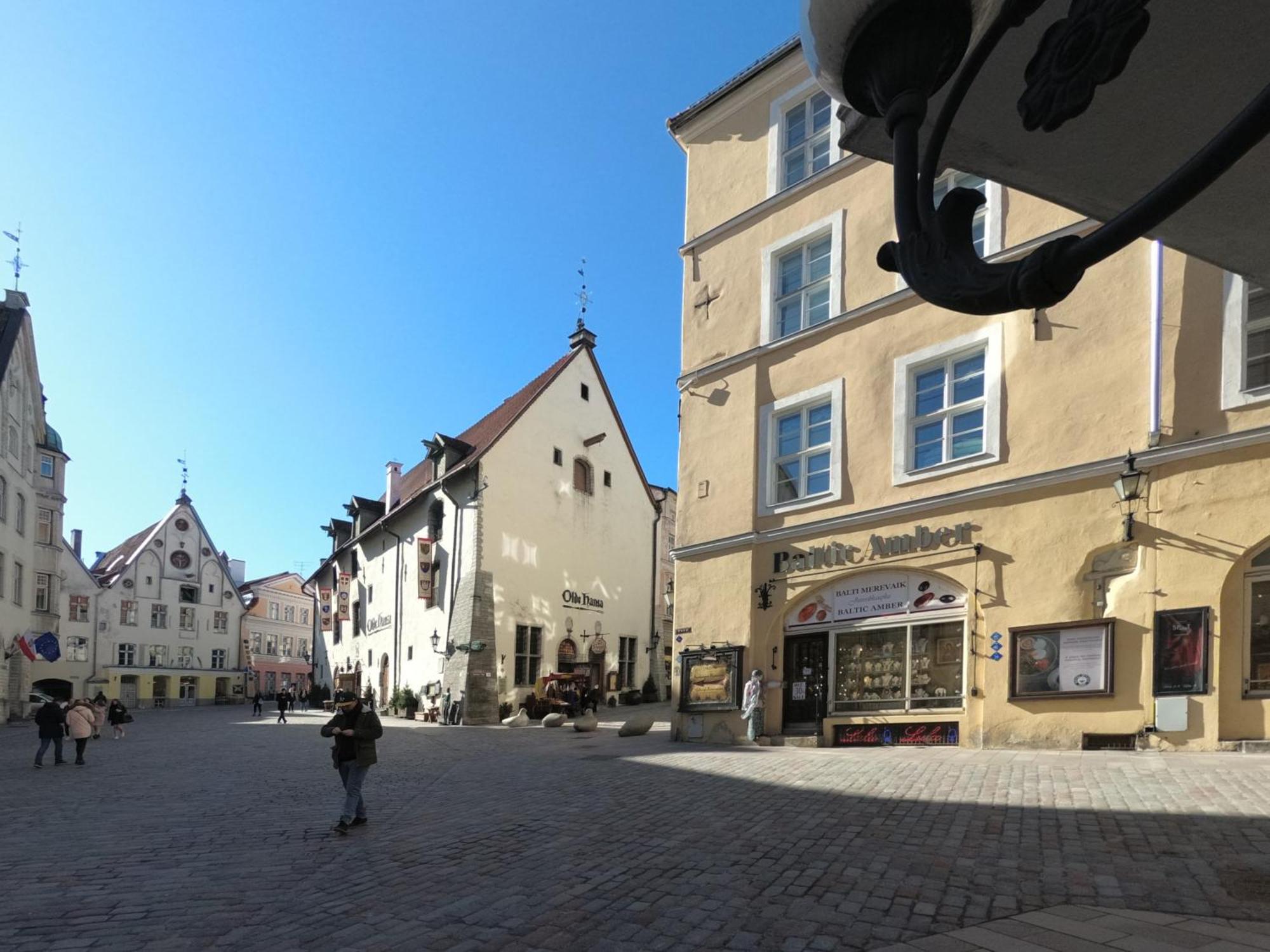 Urban Escape In Tallinn'S Heart Buitenkant foto