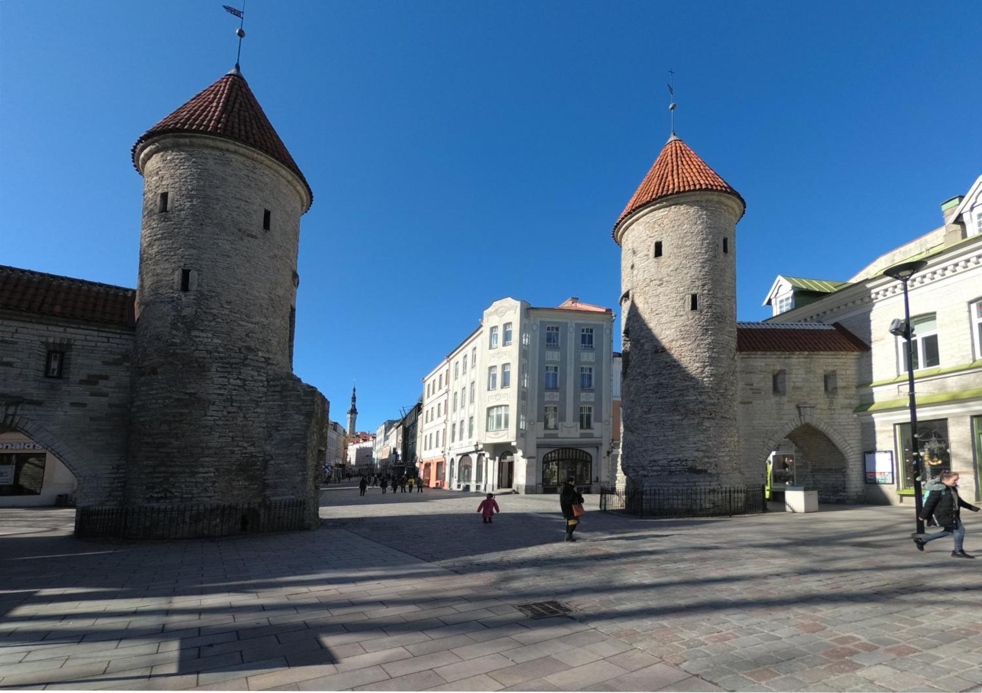 Urban Escape In Tallinn'S Heart Buitenkant foto
